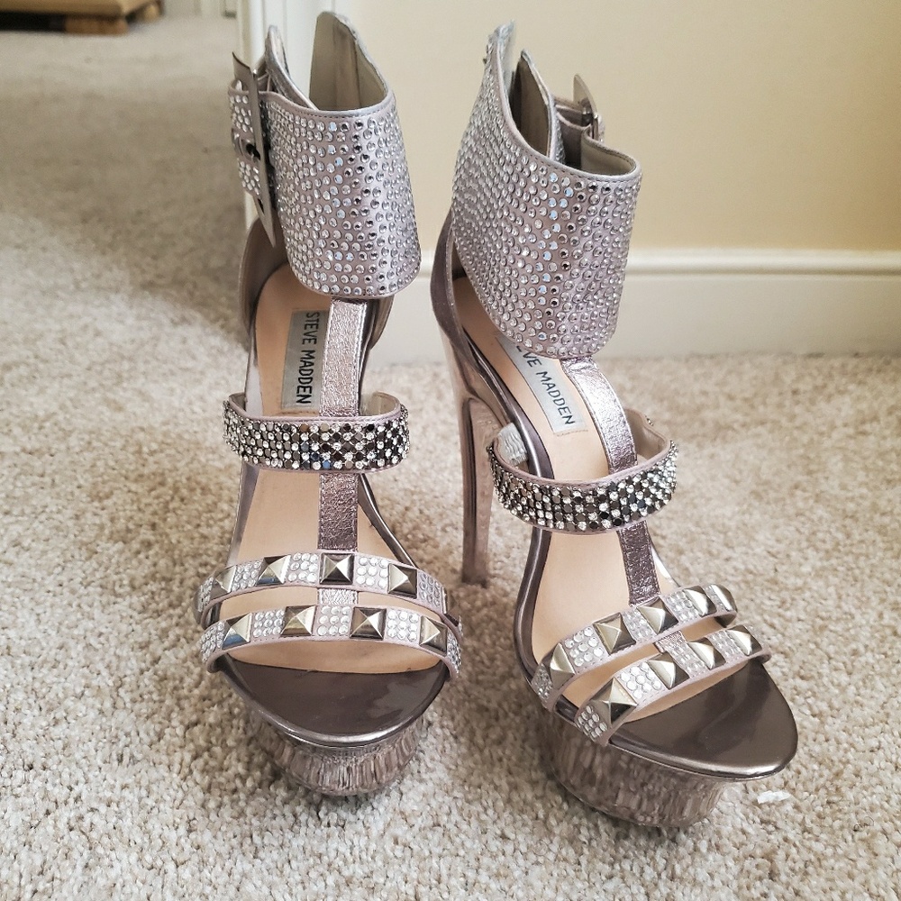 Steve Madden  Zinah sandals sz 6.5